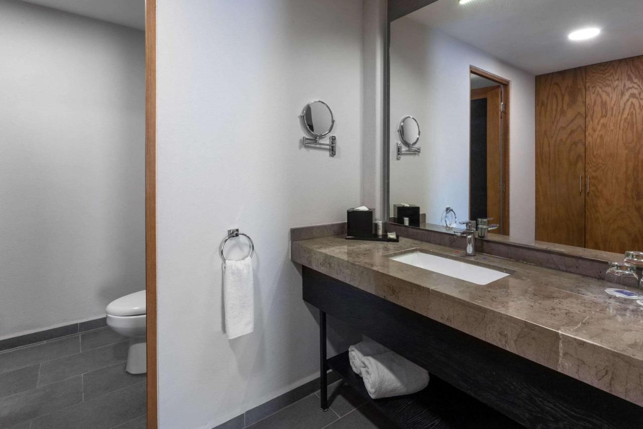 Tryp By Wyndham San Luis Potosi Hotel & Suites Bagian luar foto