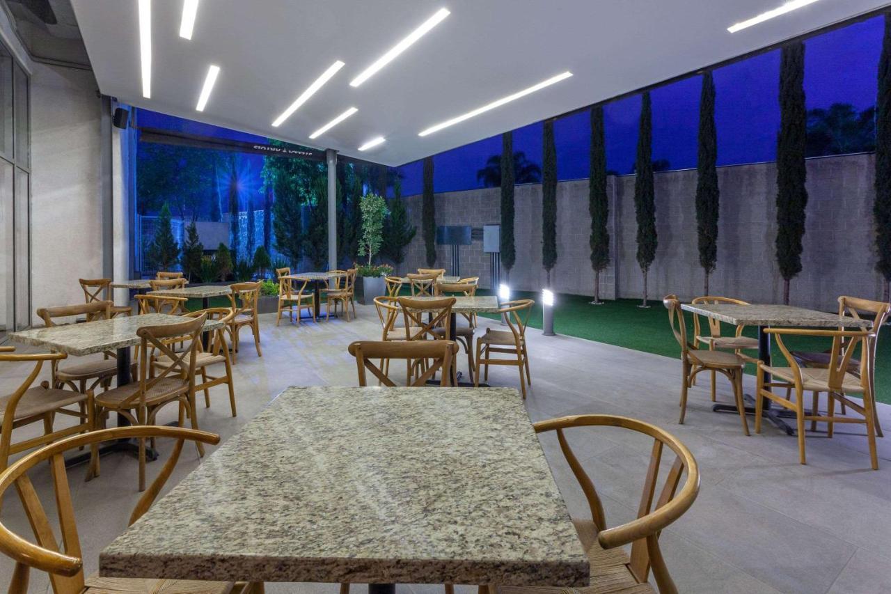 Tryp By Wyndham San Luis Potosi Hotel & Suites Bagian luar foto