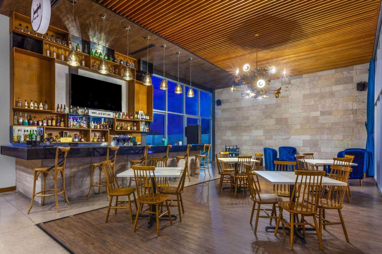 Tryp By Wyndham San Luis Potosi Hotel & Suites Bagian luar foto