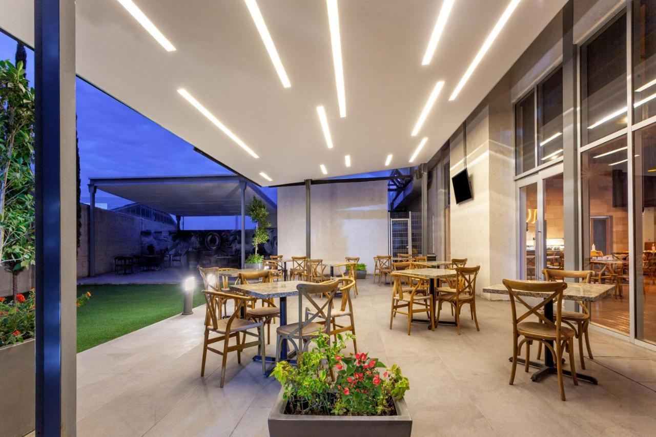 Tryp By Wyndham San Luis Potosi Hotel & Suites Bagian luar foto