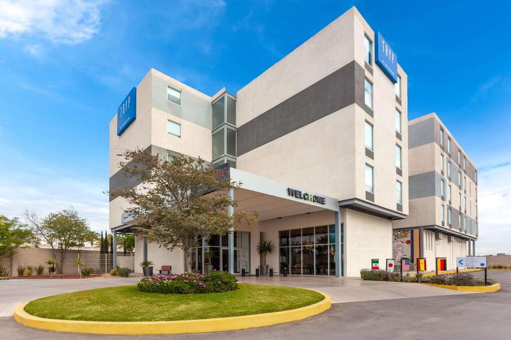 Tryp By Wyndham San Luis Potosi Hotel & Suites Bagian luar foto